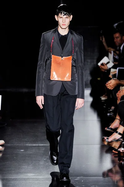 Look 6